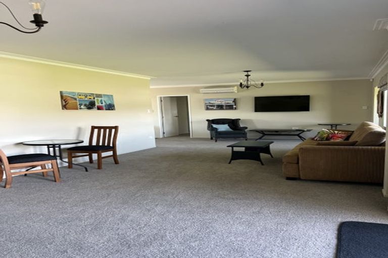 Photo of property in 19 Linklater Avenue, Bellevue, Tauranga, 3110