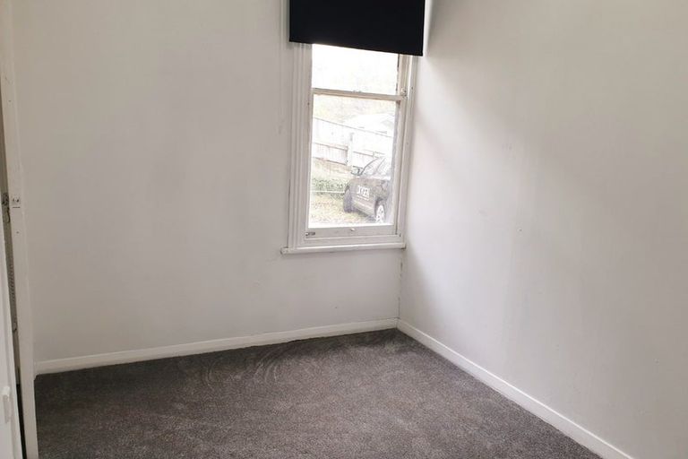 Photo of property in 80 Shakespeare Road, Bluff Hill, Napier, 4110