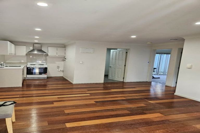 Photo of property in 30 Gold Street, Albany Heights, Auckland, 0632