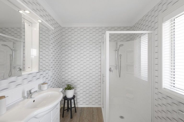 Photo of property in 52 Nayland Street, Sumner, Christchurch, 8081