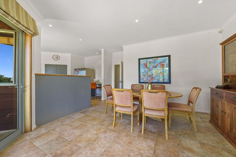 Photo of property in 84 Cooper Road, Ramarama, Drury, 2579