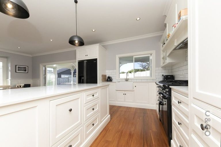Photo of property in 33 Ara Kakara Avenue, Huapai, Kumeu, 0810