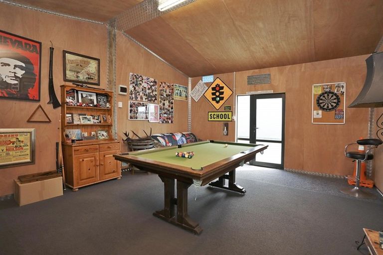 Photo of property in 178 Otatara Road, New River Ferry, Invercargill, 9879