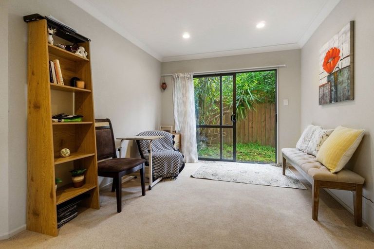 Photo of property in 52a Oakdale Road, Mount Roskill, Auckland, 1041