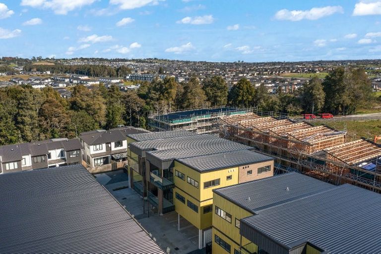 Photo of property in 102/7 Newelm Lane, Flat Bush, Auckland, 2019