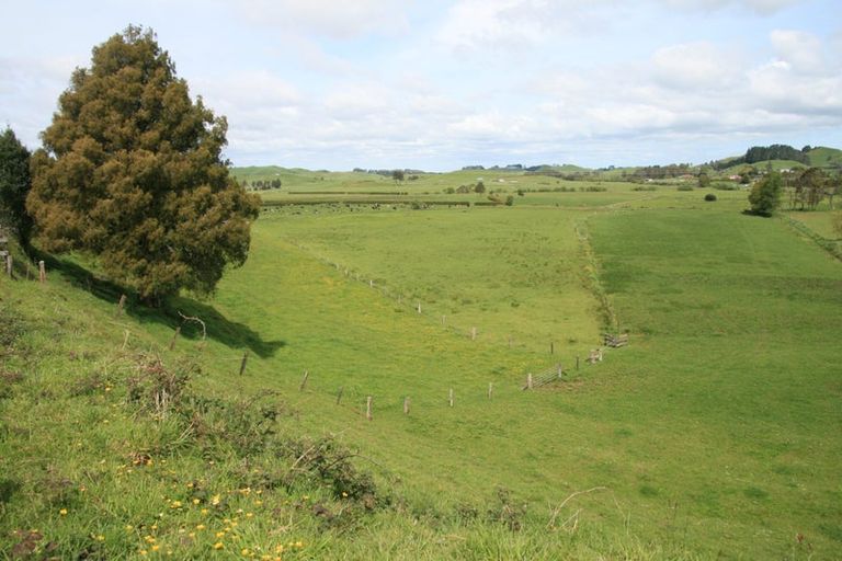 Photo of property in 664 Tariki Road, Ratapiko, 4390