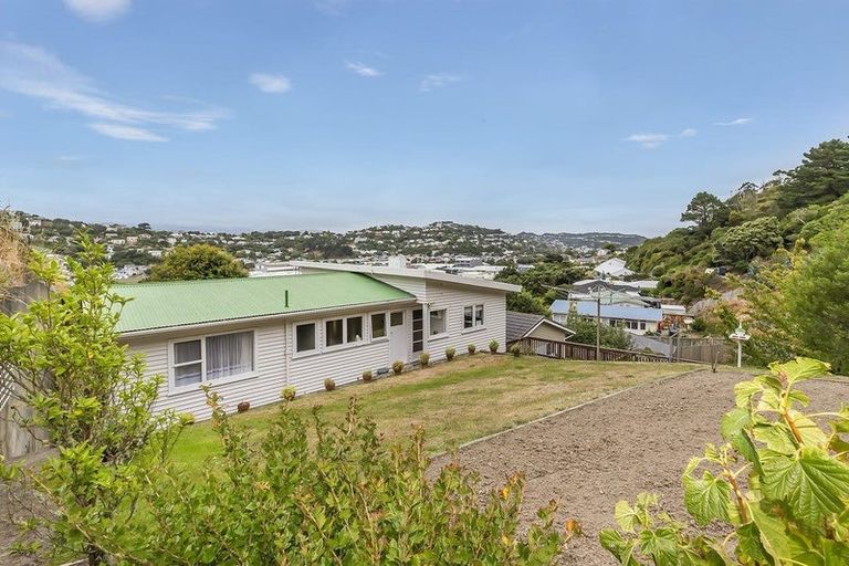 Photo of property in 67 Miramar North Road, Miramar, Wellington, 6022