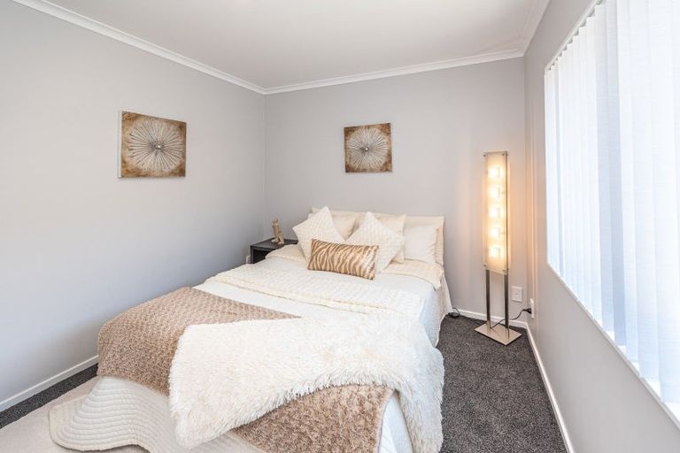 Photo of property in 13 Kamahi Street, Castlecliff, Whanganui, 4501