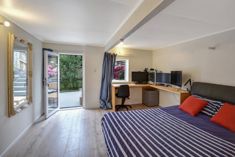 Photo of property in 2 Doon Street, Vauxhall, Dunedin, 9013