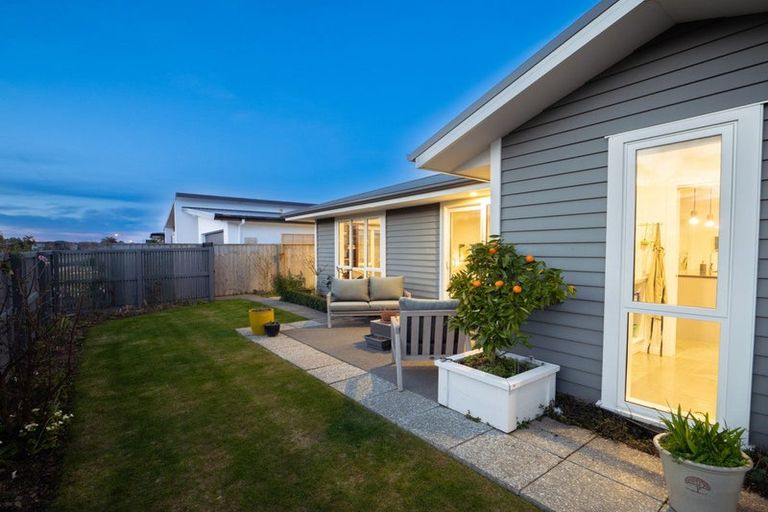 Photo of property in 1 Crampton Close, Kaiapoi, 7630