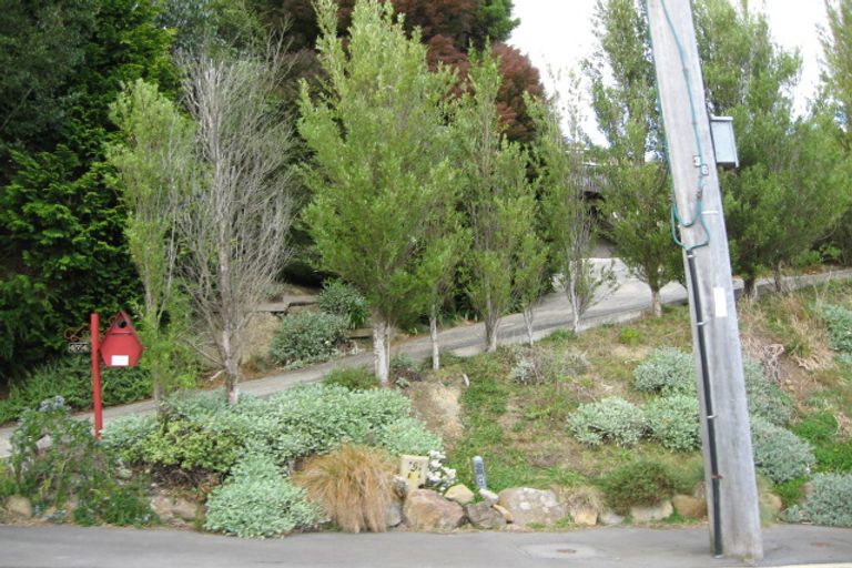 Photo of property in 523 East Coast Road, Murrays Bay, Auckland, 0630