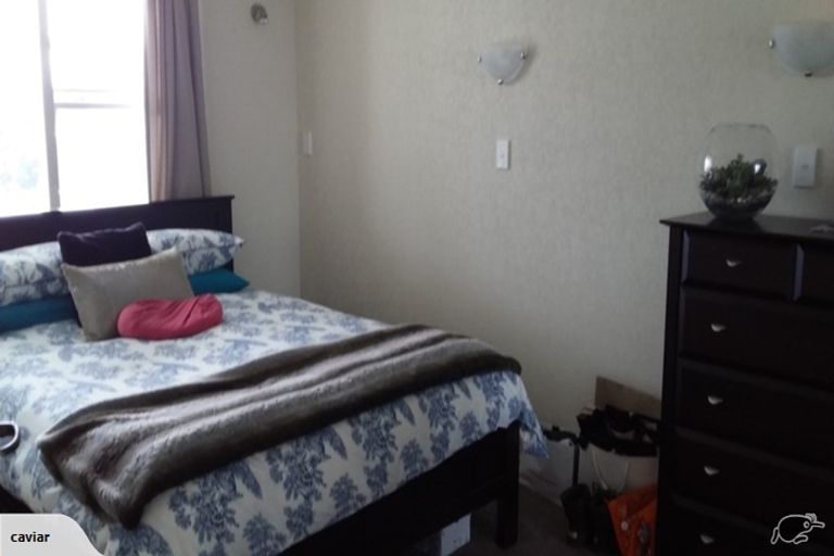 Photo of property in 2 The Promenade, Takapuna, Auckland, 0622