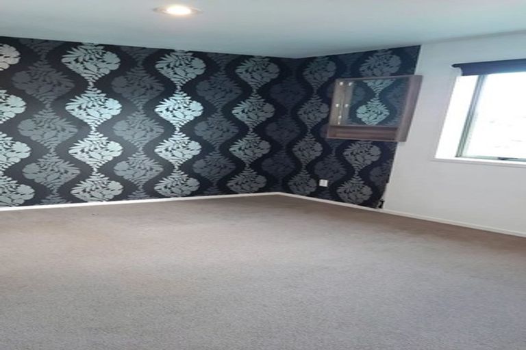 Photo of property in 8/10 Ruru Street, Eden Terrace, Auckland, 1021