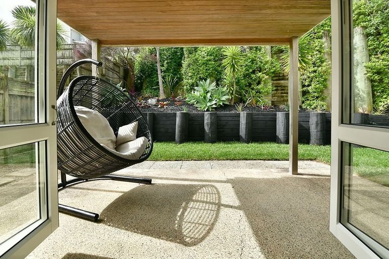 Photo of property in 121 Parkview Drive, Gulf Harbour, Whangaparaoa, 0930