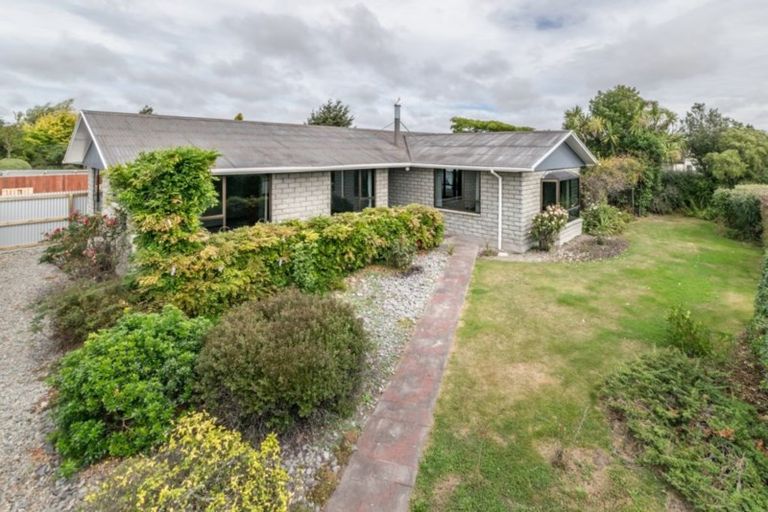 Photo of property in 31 Gladstone Road, Woodend, 7610