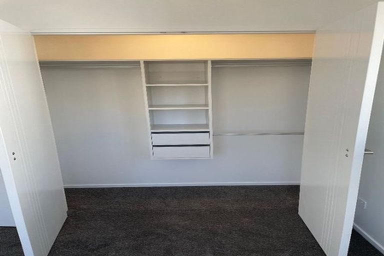 Photo of property in 33c Hillcrest Road, Papatoetoe, Auckland, 2025