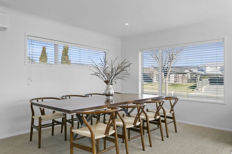 Photo of property in 14 Ernest Kemp Rise, Wharewaka, Taupo, 3330