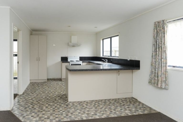 Photo of property in 114 Duchess Crescent, Mayfair, Hastings, 4122