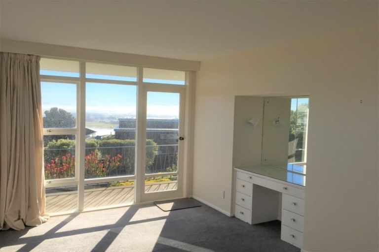 Photo of property in 304 Cannon Hill Crescent, Mount Pleasant, Christchurch, 8081