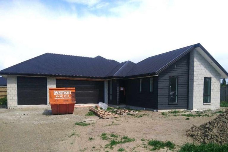 Photo of property in 1 Harrier Place, Amberley, 7410