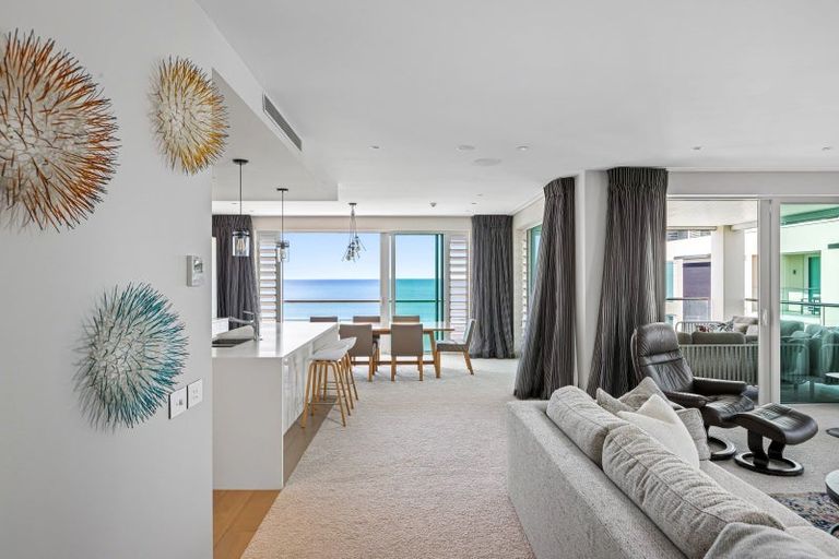 Photo of property in 12/383 Hibiscus Coast Highway, Orewa, 0931