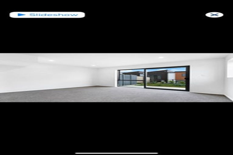 Photo of property in 252a Great North Road, Henderson, Auckland, 0612