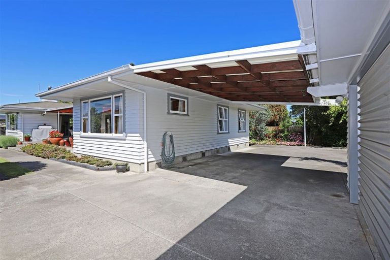 Photo of property in 309 Collinge Road, Mayfair, Hastings, 4122