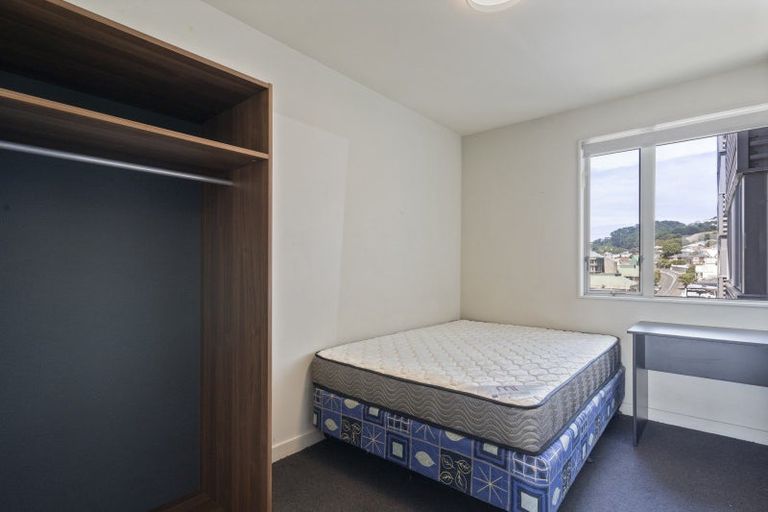 Photo of property in Cube Apartments, 7j/242 Taranaki Street, Mount Cook, Wellington, 6011