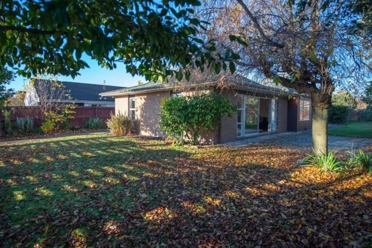 Photo of property in 21 Glenside Avenue, Ilam, Christchurch, 8041