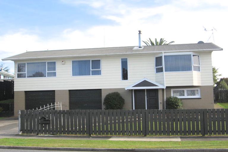 Photo of property in 6 Winston Street, Tikipunga, Whangarei, 0112