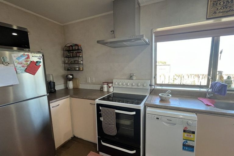 Photo of property in 1/12 Duke Street, Papakura, 2110