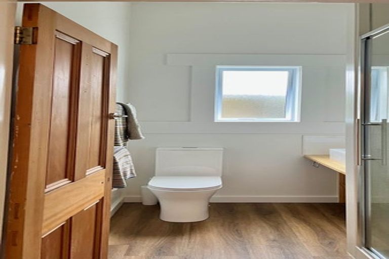 Photo of property in 53 Oxley Avenue, St Albans, Christchurch, 8014