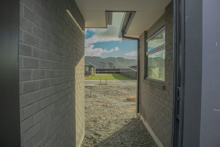 Photo of property in 10a Hinau Crescent, Kaiata, Greymouth, 7805