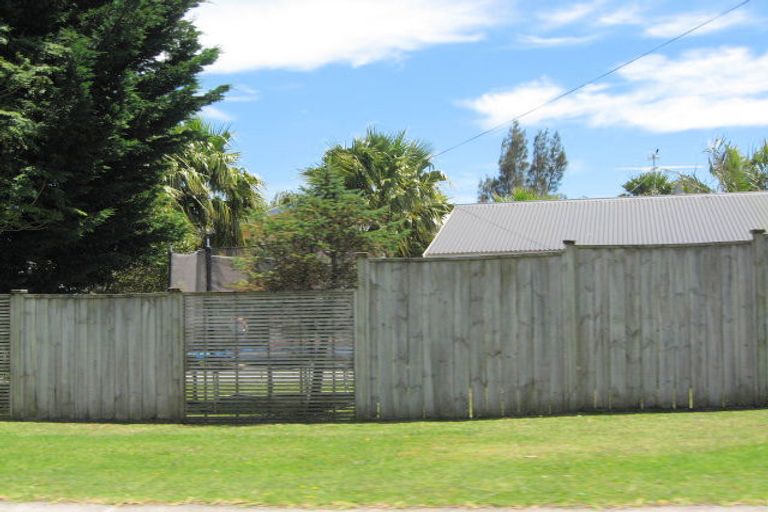 Photo of property in 27 Stevenson Road, Clarks Beach, 2122