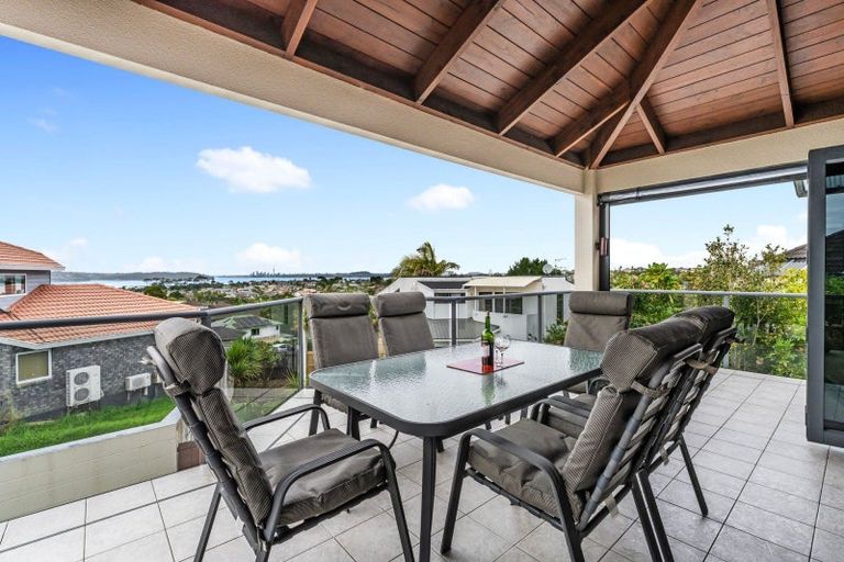 Photo of property in 157e Hobsonville Road, West Harbour, Auckland, 0618