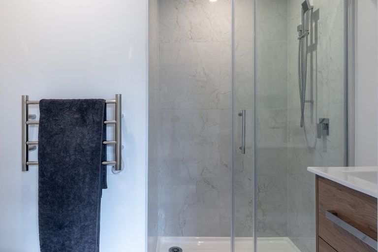 Photo of property in 4 Tuputupu Drive, Kumeu, 0810