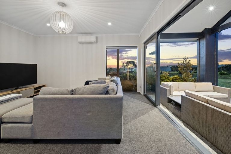 Photo of property in 168 Barrett Road, Riverhead, Albany, 0793