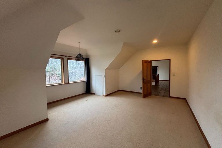 Photo of property in 118 Waimakariri Road, Harewood, Christchurch, 8051