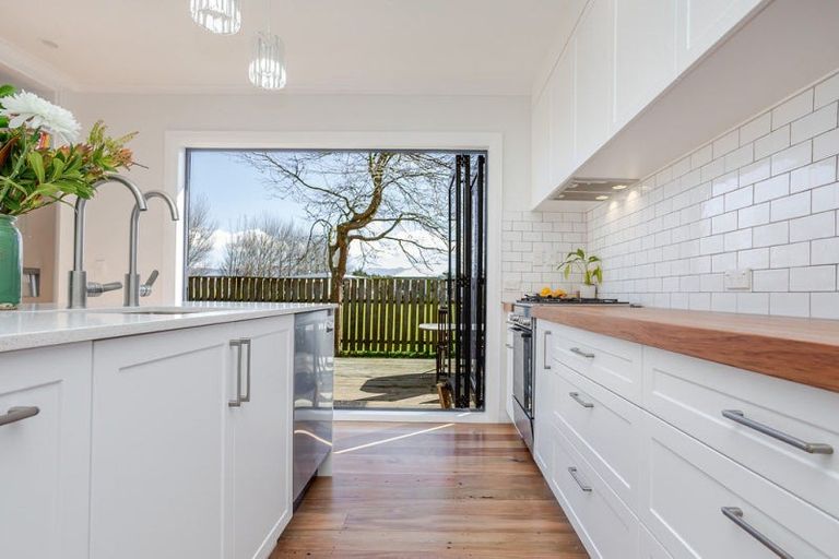 Photo of property in 114 Aerodrome Road, Dannevirke, 4972