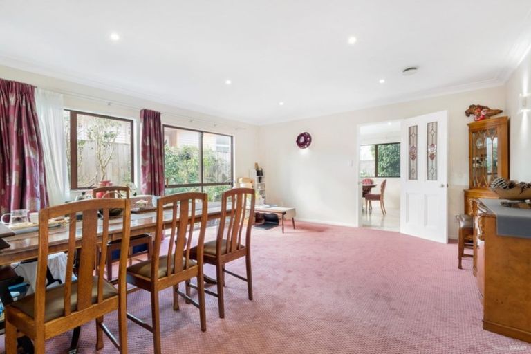 Photo of property in 20 Karetu Road, Greenlane, Auckland, 1051