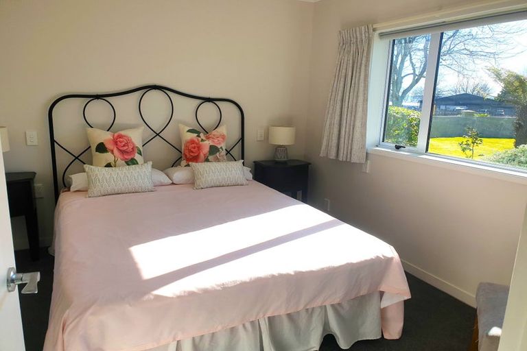 Photo of property in Regency Park, 33/3a Brent Road, Owhata, Rotorua, 3010