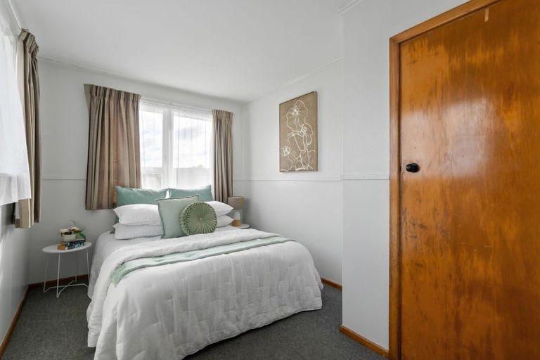 Photo of property in 70-72 Waihemo Street, Waitangirua, Porirua, 5024