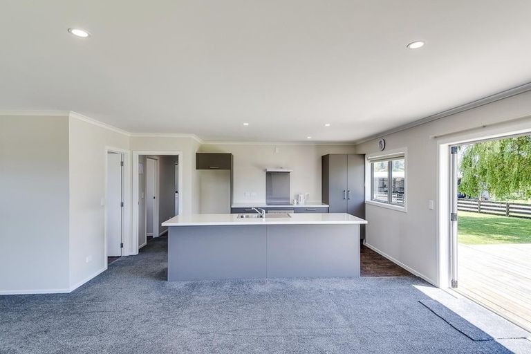 Photo of property in 35 Guy Street, Waipawa, 4210