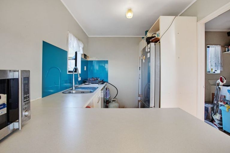 Photo of property in 4a Pratt Street, Papakura, 2110