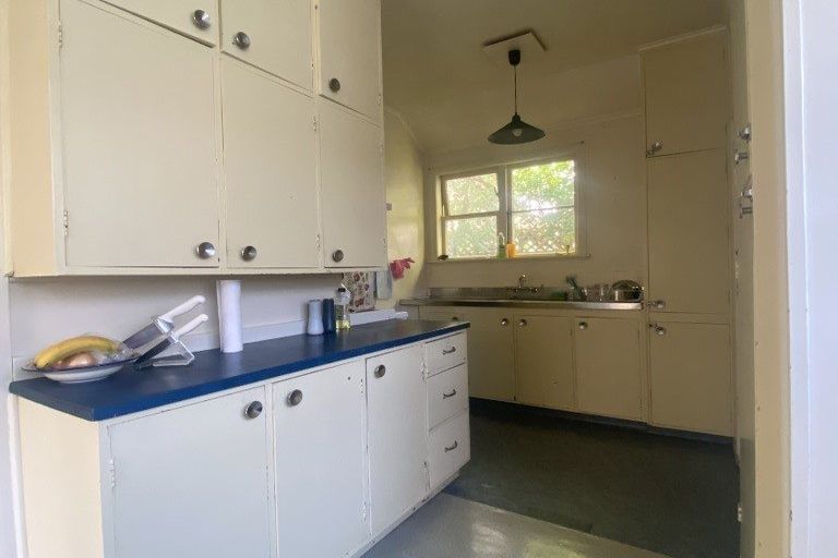 Photo of property in 21 Warwick Street, Wilton, Wellington, 6012