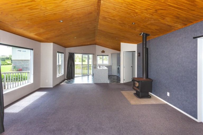 Photo of property in 124a Kon Tiki Road, Whiritoa, Whangamata, 3691