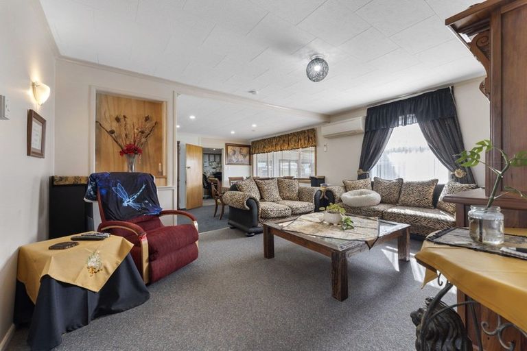 Photo of property in 3 Mabey Street, Eltham, 4322