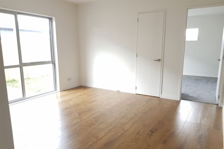 Photo of property in 6 Rauaruhe Road, Karaka, Papakura, 2113