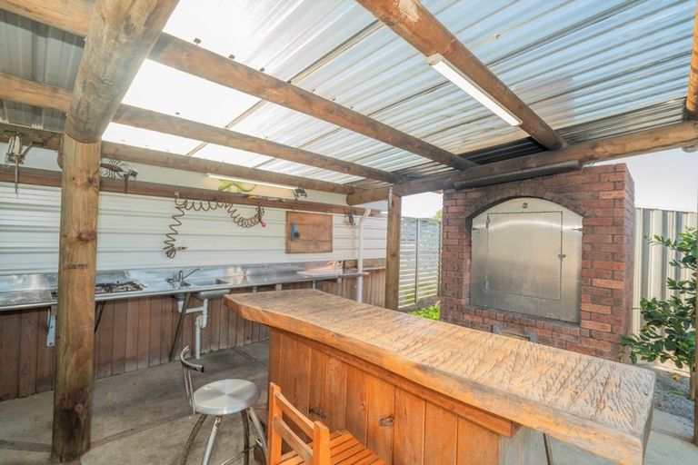 Photo of property in 130 Harbour Drive, Matarangi, Whitianga, 3592