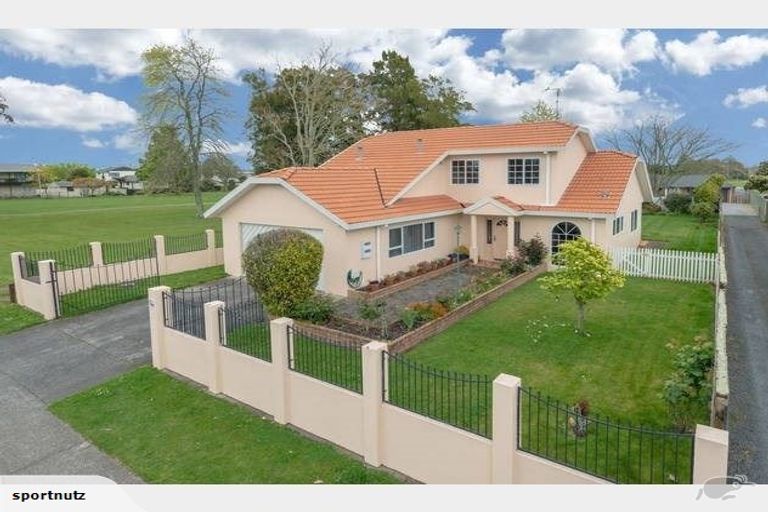 Photo of property in 31 Ashurst Avenue, Pukete, Hamilton, 3200